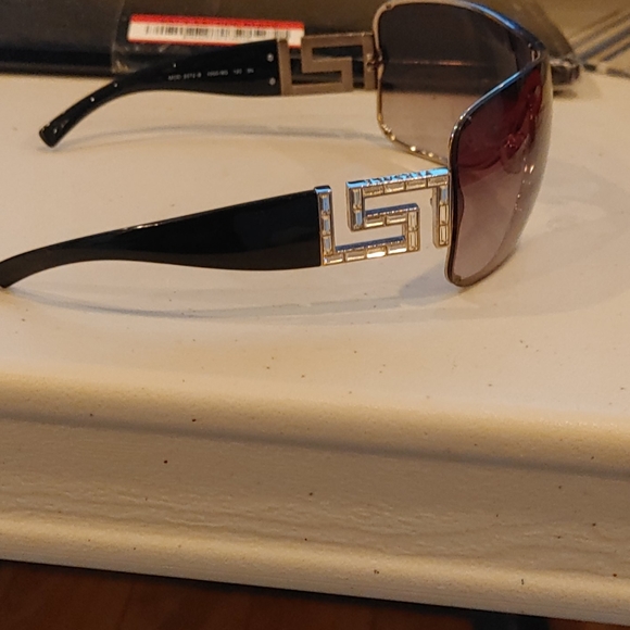Versace Swarovski crystals vintage sunglasses - Picture 4 of 9